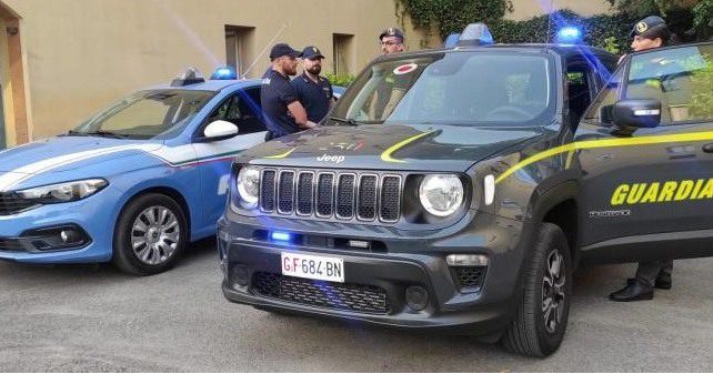 Polizia e Finanza Crotone