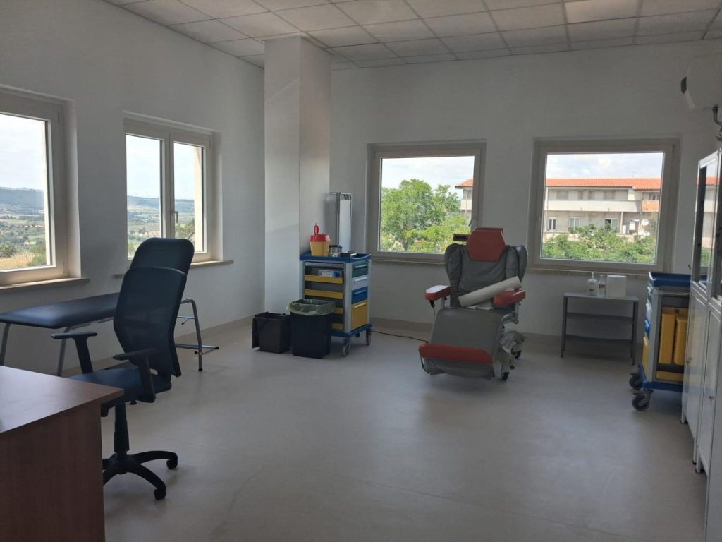 Sanità di prossimità, svolta a Squillace: apre la nuova Casa della comunità con specialisti, dialisi e servizi territoriali 1 Squillace Casa della Comunita due
