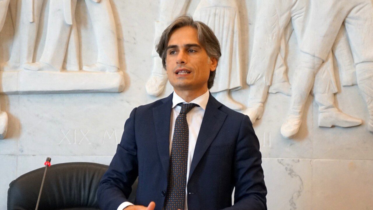 "L'urgenza diventa un lusso": Falcomatà chiede voli e tariffe agevolate per chi deve curarsi fuori regione (Calabria 7)