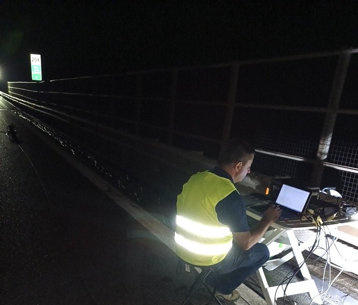 Sicurezza infrastrutturale: prove di carico positive sul viadotto “Salso” del tratto A2 in provincia di Cosenza (FOTO) 2 Attivita di rilevamento
