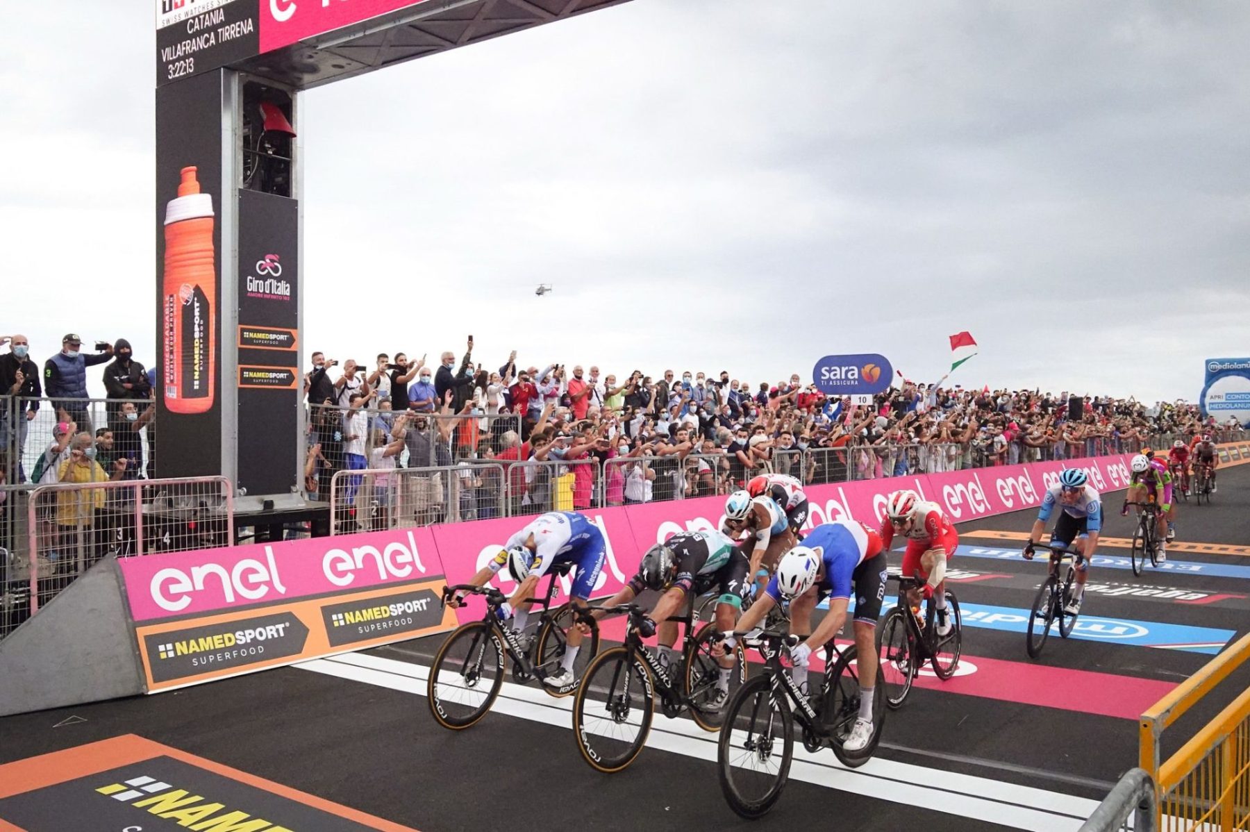 Giro d’Italia, la Calabria si “tinge” di rosa: Catanzaro e Cosenza si ...
