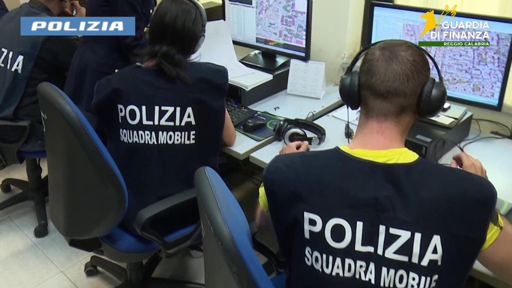 polizia guardia finanza Reggio Calabria1