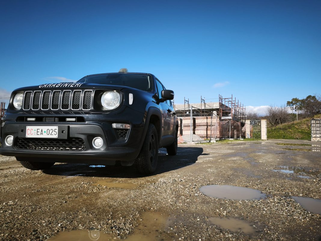 Carabinieri Catanzaro, controlli cantiieri Sellia Marina