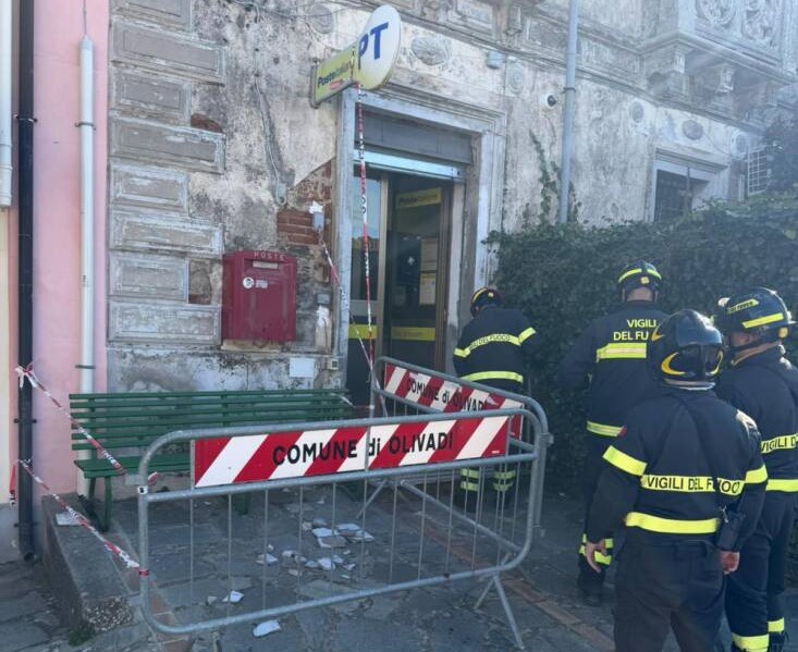 Olivadi, intervento vigili posta