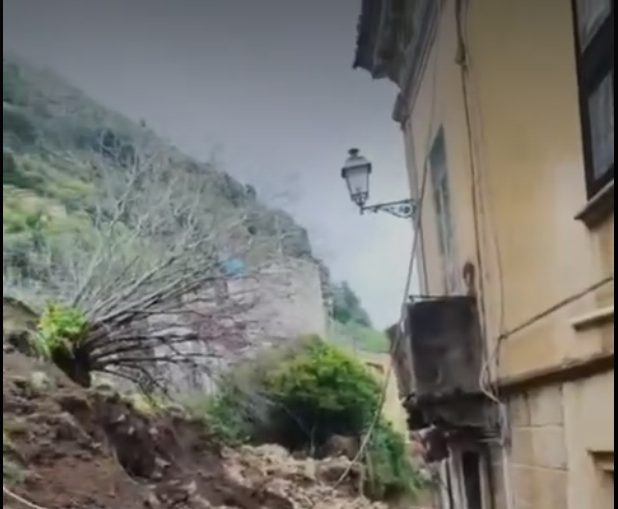 Stilo costone franato due