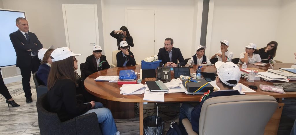 Occhiuto e consiglio ragazzi 3
