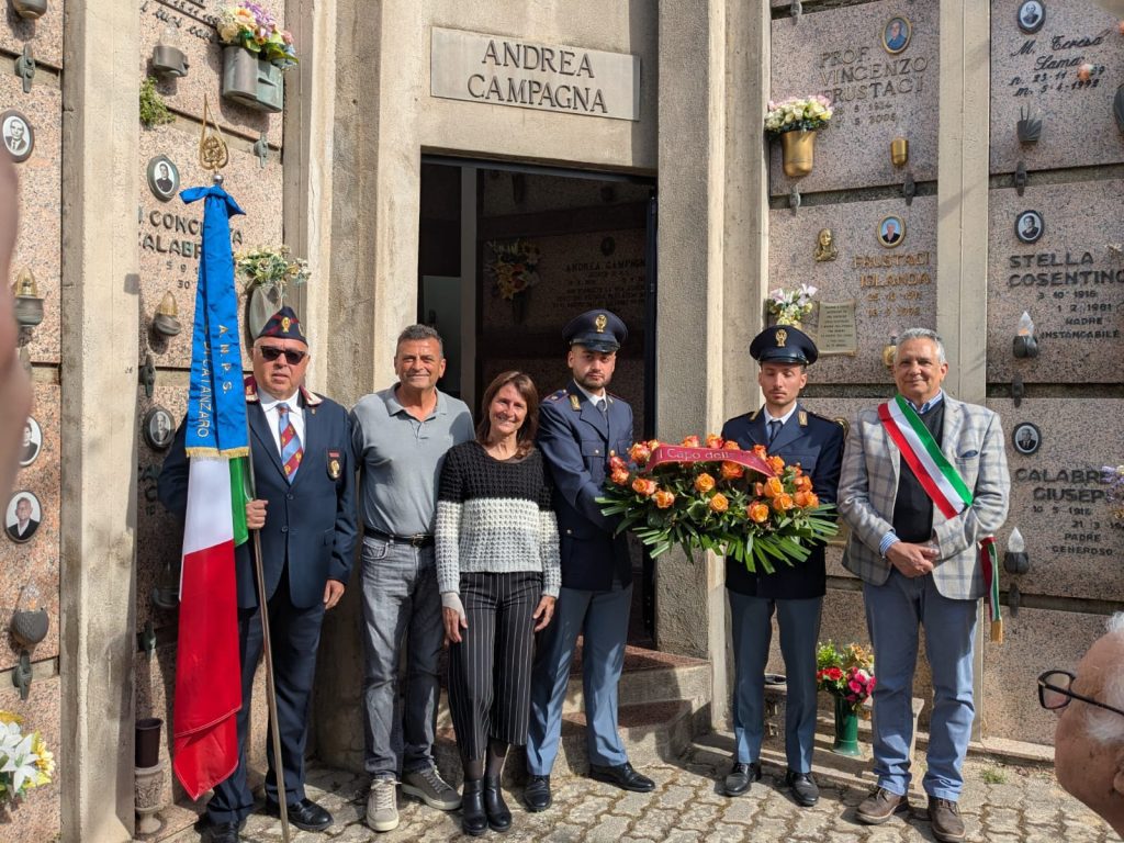 Polizia Catanzaro celebrazione Campagna tre