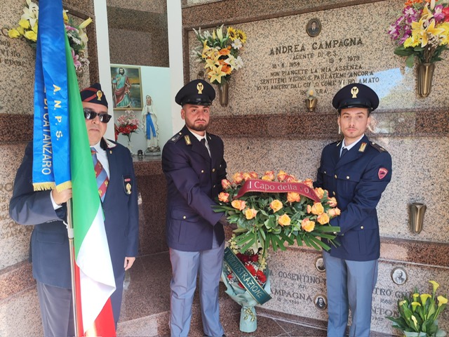 Polizia Catanzaro celebrazione Campagna uno