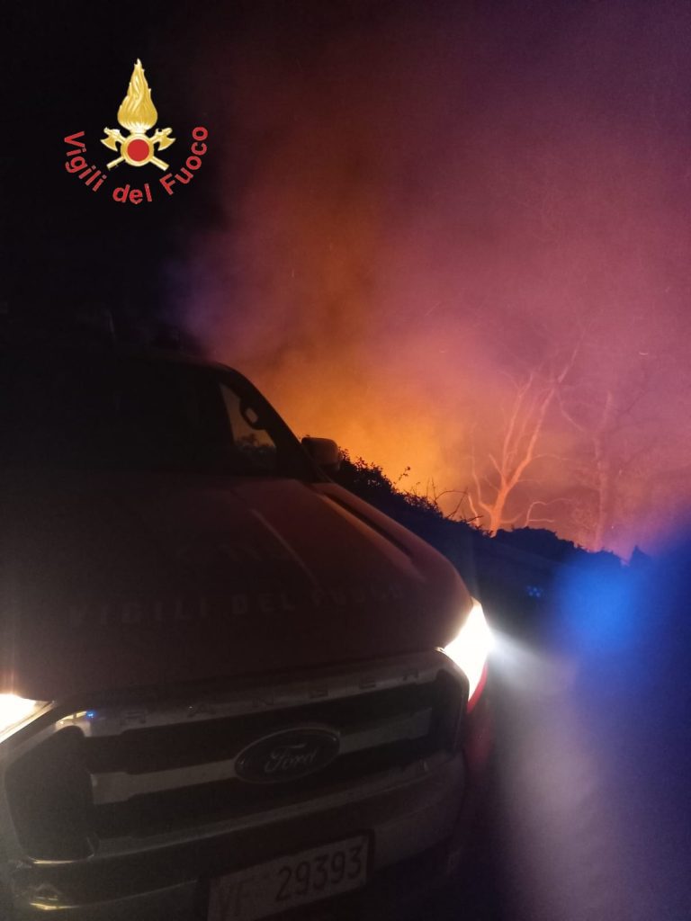 Vigili del Fuoco Catanzaro incendio Martirano due