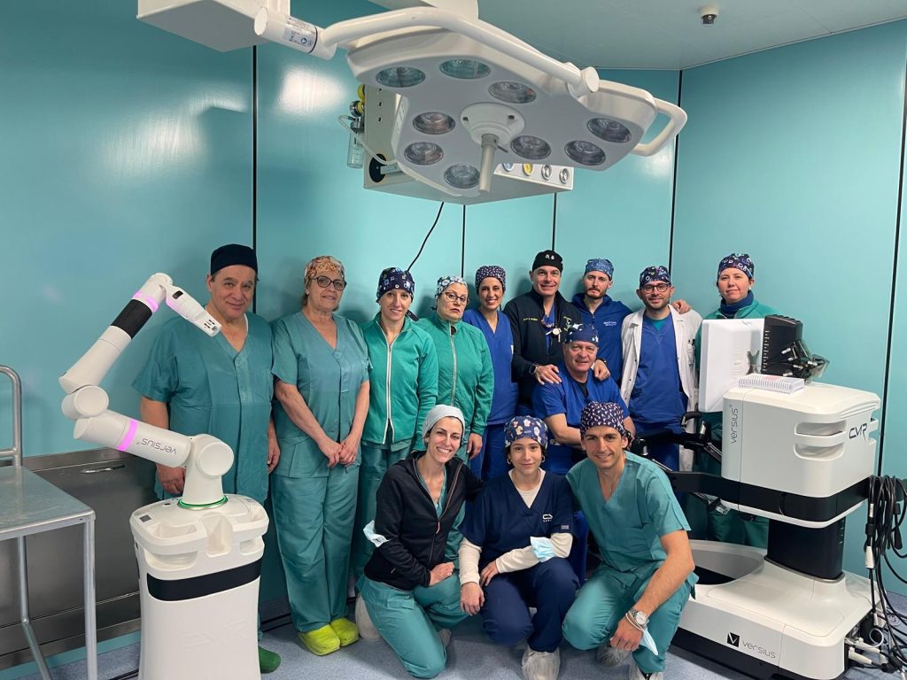 Lamezia Terme ospedale Chirurgia Manfredo Tedesco con la sue Equipe tre
