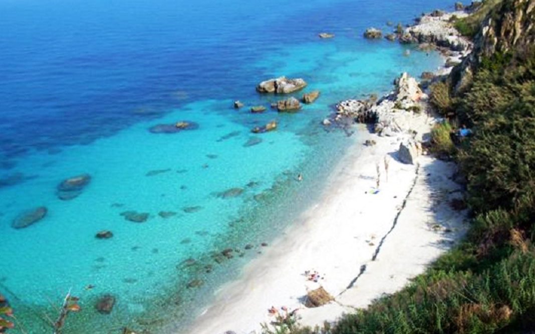 Spiaggia-di-Michelino (Calabria Straordinaria)